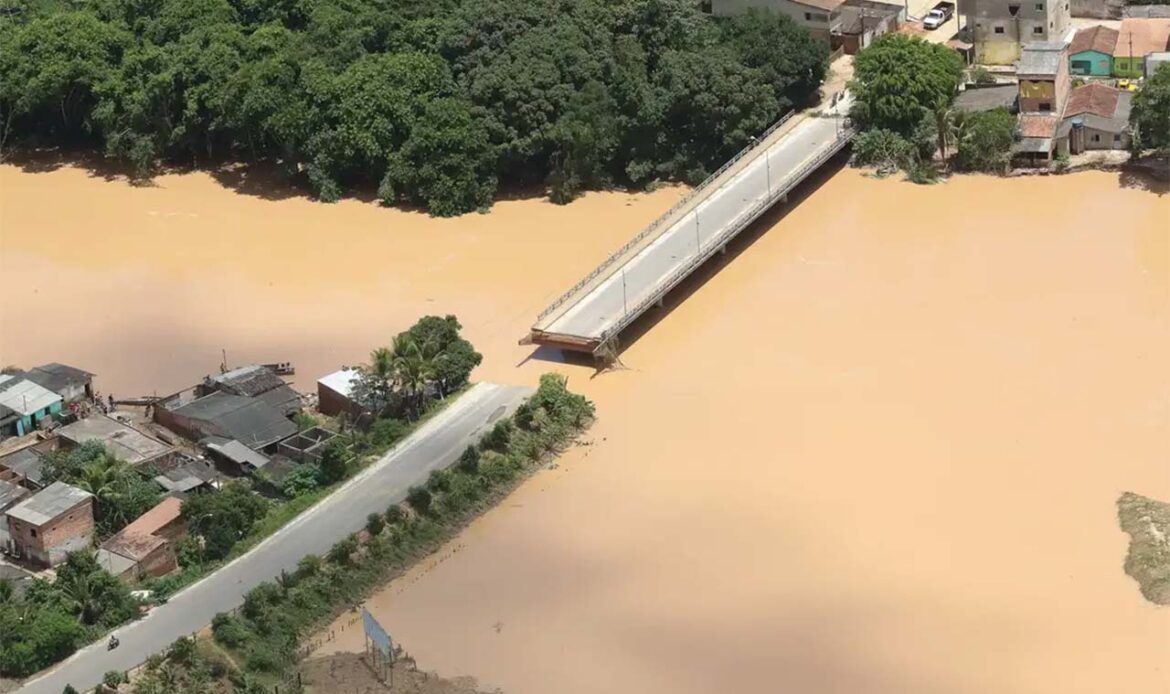 Manutenção de máquinas agrícolas após enchentes: procedimentos e cuidados essenciais