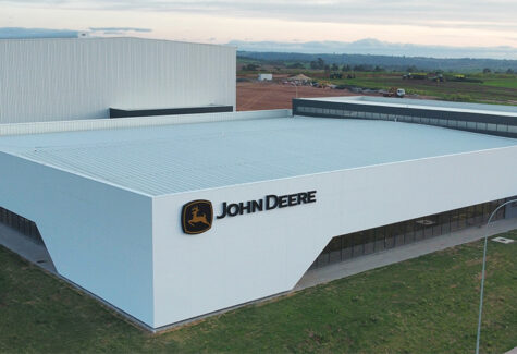John Deere inaugura no Brasil seu primeiro Centro de Pesquisa e Desenvolvimento com foco na agricultura tropical