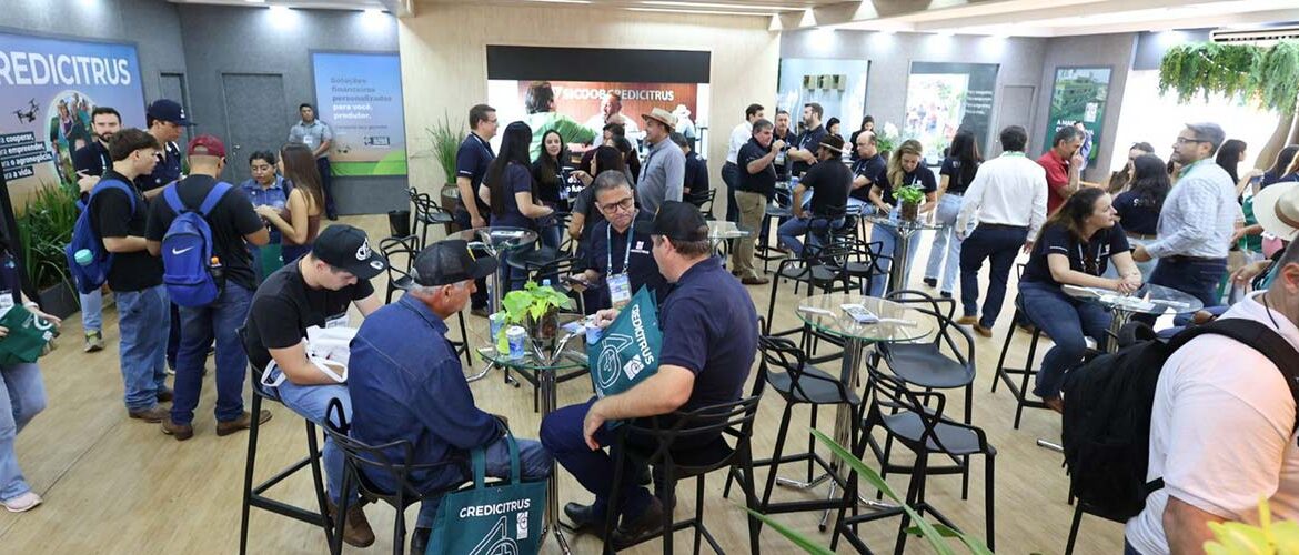 Negócios e palestras marcaram participação da Credicitrus na Agrishow
