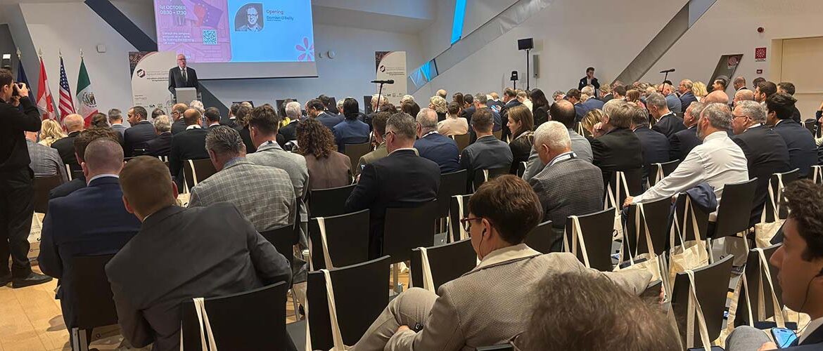 Mecanização agrícola: Restabelecendo a cooperação euro-americana