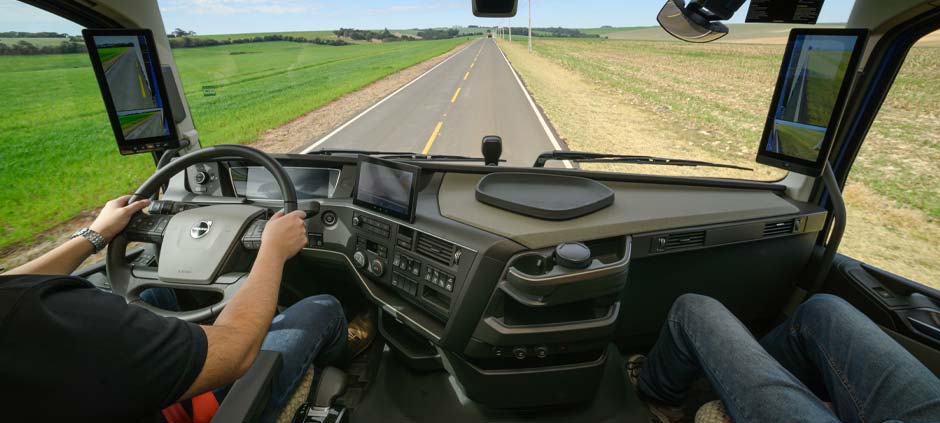 Tecnologia com IA para caminhão agrega força nas subidas e até 3% de economia
