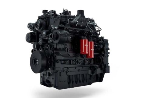 FPT e JCB fecham parceria para novos tratores de alta velocidade