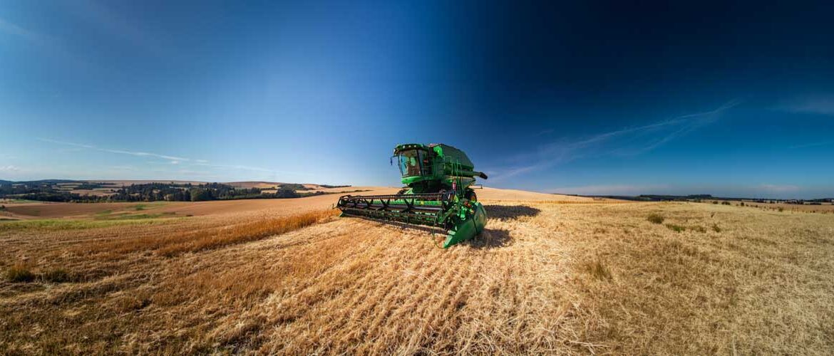 John Deere lança equipamentos focados em pequenas e médias propriedades rurais