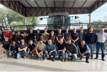 AGCO e IFFAR lançam curso inédito para formação de especialistas em colheitadeiras